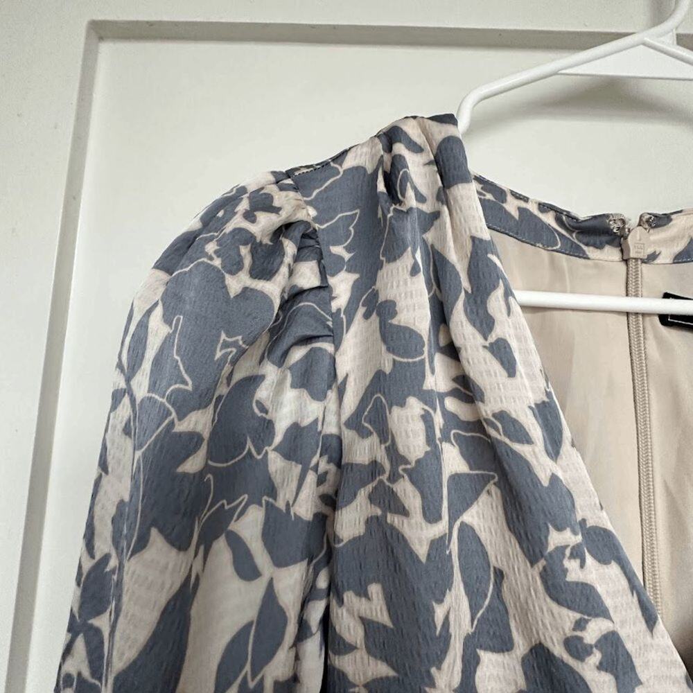 BCBGMAXAZRIA Floral Mini Dress Size 4 Long Sleeve Tie Waist NWT - Picture 12 of 13
